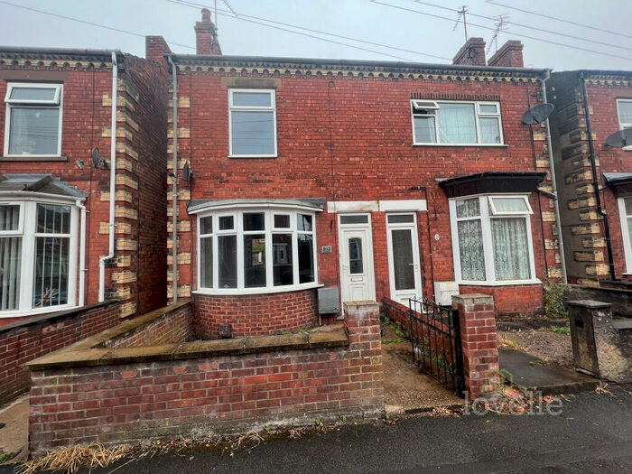 3 Bedroom Semi-Detached House To Rent In Asquith Street, Gainsborough, DN21