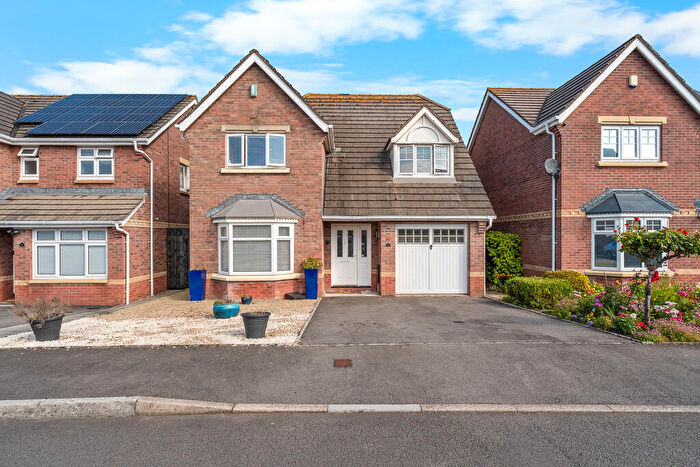 4 Bedroom Detached House For Sale In Heol Moor, Barry, CF62
