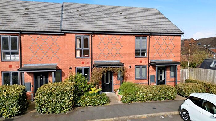 2 Bedroom Semi Detached House For Sale In Renshaw Drive, Leamington Spa, CV31