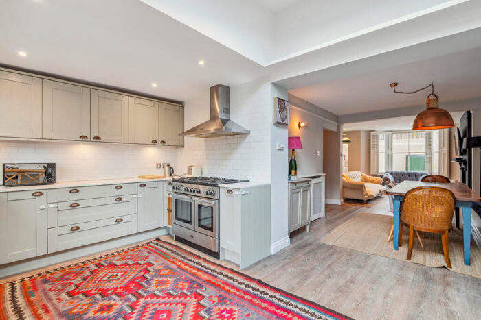 2 Bedroom Flat To Rent In Westbourne Road, Lower Holloway, N7
