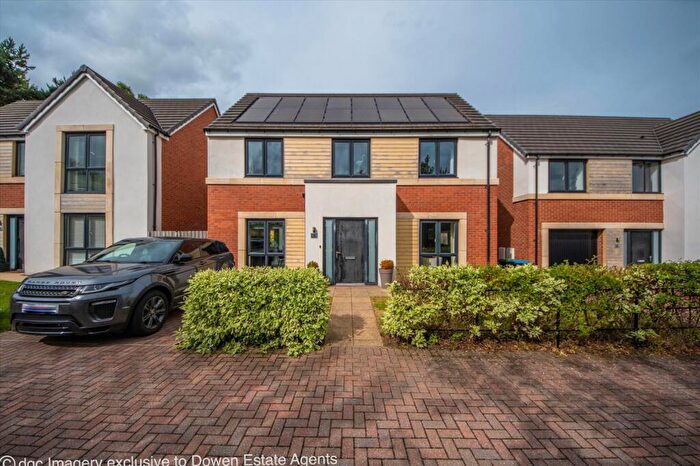 4 Bedroom Detached House To Rent In Woodridge, Langley Moor, Durham, DH7