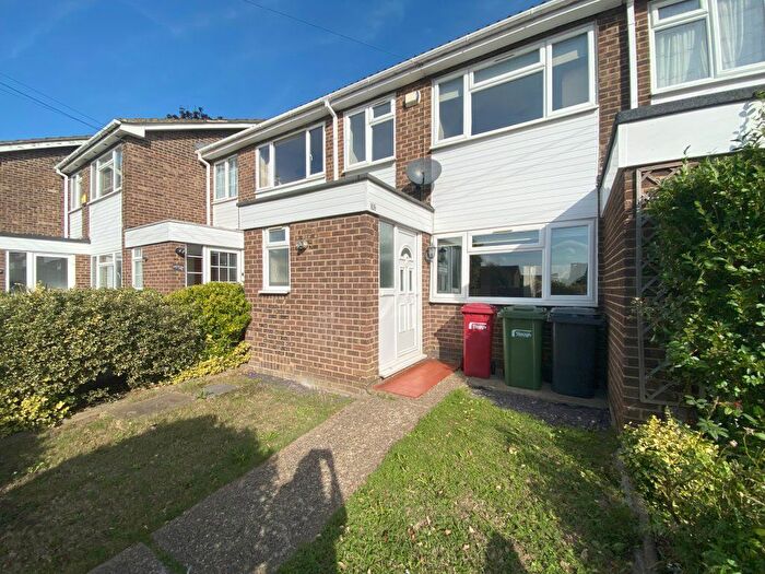 3 Bedroom Property To Rent In Sutton Lane, Langley, Slough, SL3