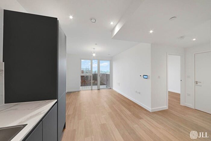 1 Bedroom Flat To Rent In Park View, London, W3