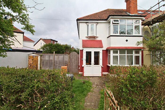 4 Bedroom Semi Detached House For Sale In Wembley, HA0