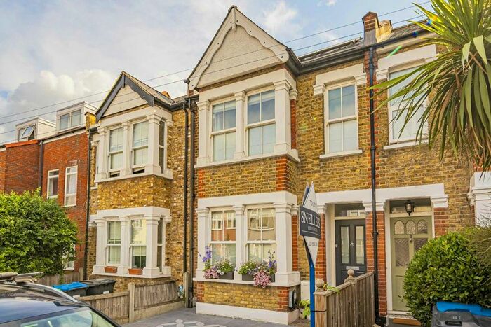 3 Bedroom Terraced House To Rent In South Lane, New Malden, KT3