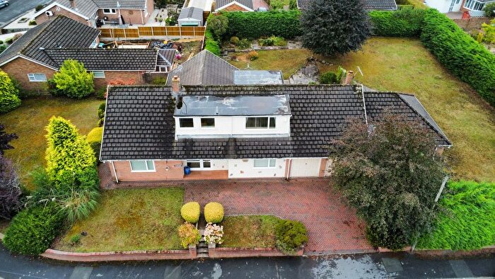 5 Bedroom Detached Bungalow For Sale In Glyn Avenue, Wrexham, LL12