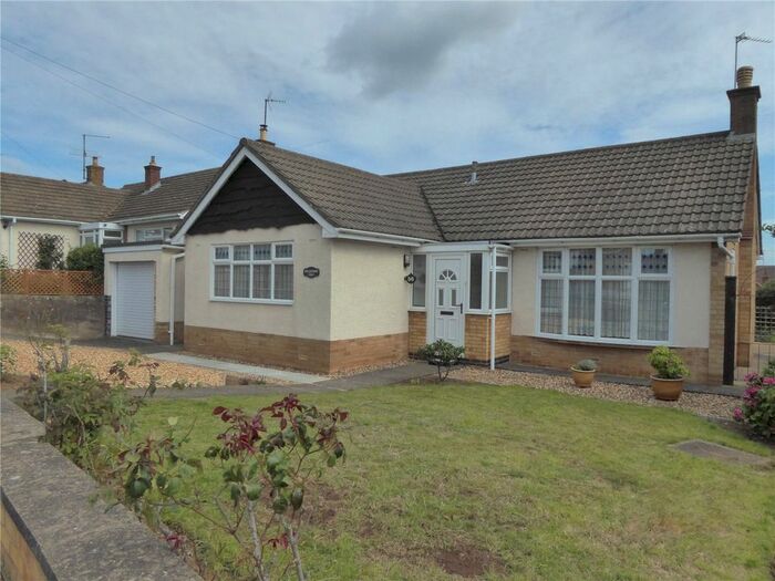 2 Bedroom Detached Bungalow To Rent In Watersmeet, Rushmere, Northampton, Northamptonshire NN1