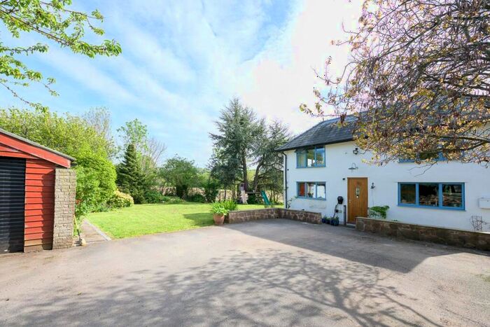 4 Bedroom Character Property For Sale In Riverside Cottage, Kings Caple, HR1