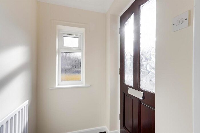 2 Bedroom Semi-Detached House To Rent In Lodge Farm Lane, Arnold, Nottinghamshire, NG5