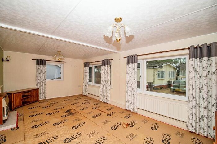 2 Bedroom Park Home For Sale In Oaklands Park, Crossways, Dorchester, DT2