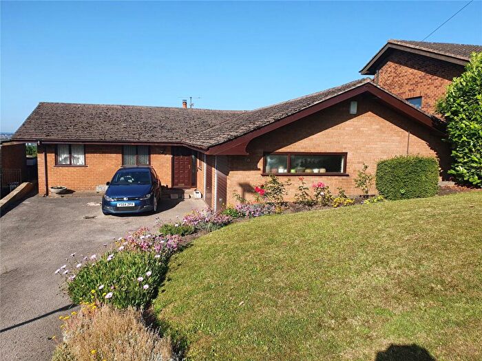 4 Bedroom Bungalow For Sale In Chesterfield Road, Huthwaite, Sutton-in-Ashfield, NG17