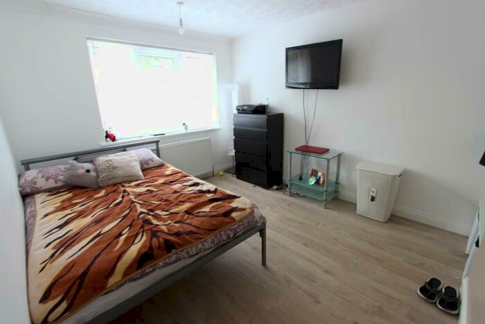 1 Bedroom House Of Multiple Occupation To Rent In Goldings Crescent, Hatfield, AL10