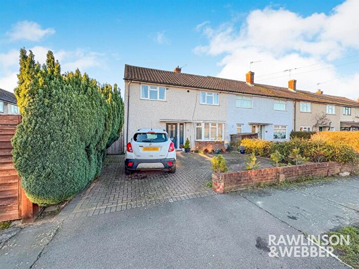 2 Bedroom End Of Terrace House For Sale In Down Street, West Molesey, KT8