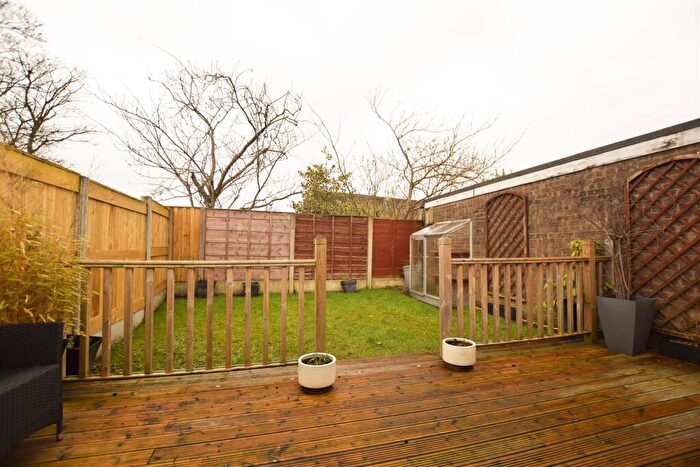 2 Bedroom Detached Bungalow For Sale In Evesham Road, Alkrington, Manchester, M24