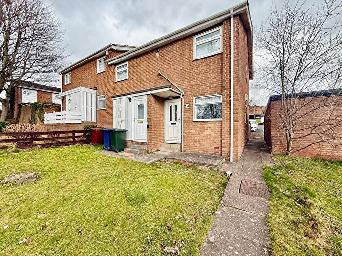 2 Bedroom Flat To Rent In Burnham Avenue, Newcastle Upon Tyne, NE15