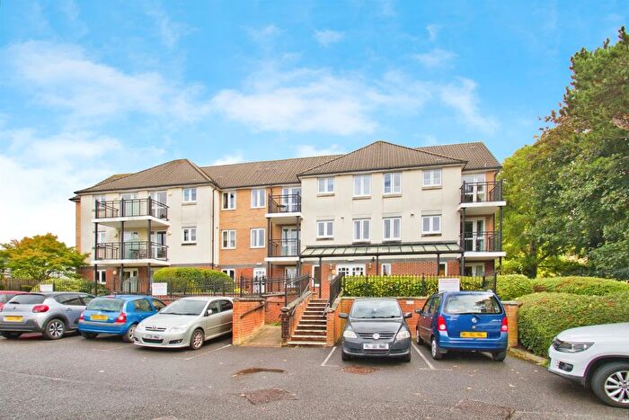 1 Bedroom Flat For Sale In Wyndham Court, Yeovil, BA21