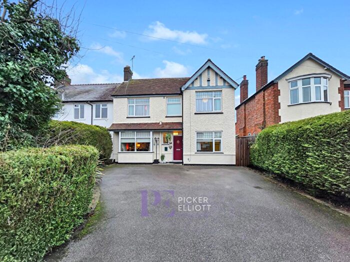 4 Bedroom Detached House For Sale In Butt Lane, Hinckley, LE10