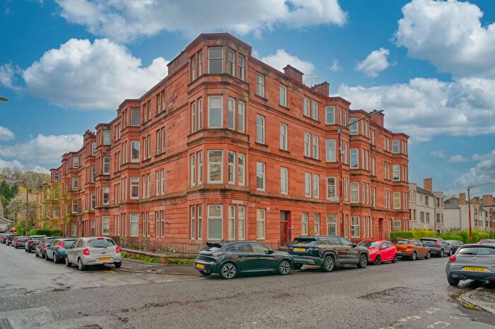 2 Bedroom Flat For Sale In Deanston Drive, Flat /, Shawlands, Glasgow, G41