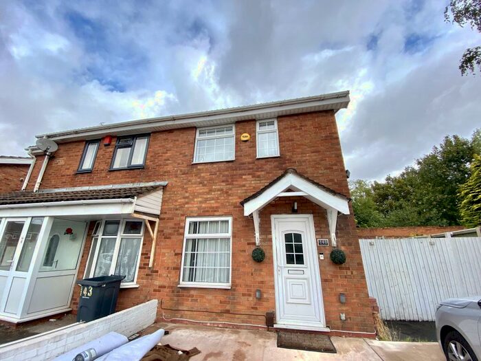2 Bedroom House To Rent In Heath Street, Birmingham, B18