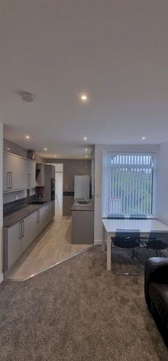 3 Bedroom Flat To Rent In Debdon Gardens, Newcastle Upon Tyne, Tyne And Wear, NE6