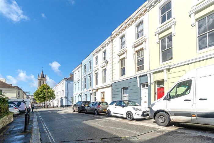 1 Bedroom Flat For Sale In Wyndham Street West, Stonehouse, Plymouth, PL1
