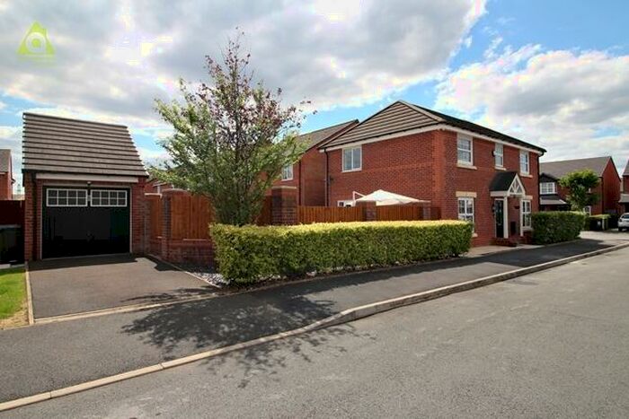 4 Bedroom Detached House To Rent In Cotton Meadows, Bolton, Ga, BL1