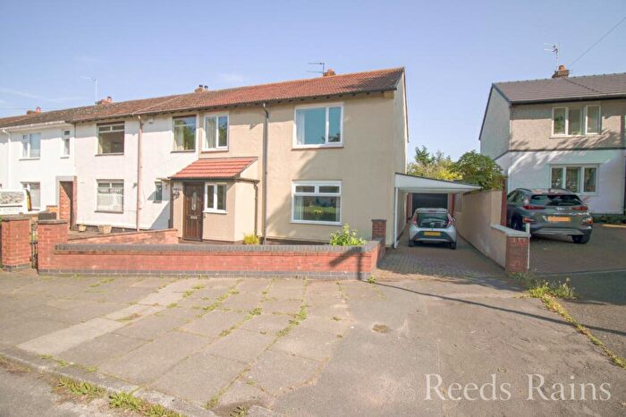 3 Bedroom End Of Terrace House For Sale In Winchester Avenue, Ellesmere Port, Cheshire, CH65