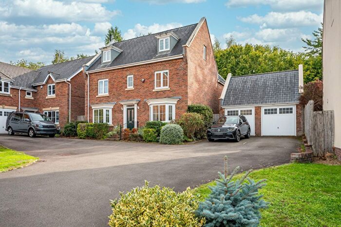 5 Bedroom Detached House For Sale In Crawshay Close, Llanfoist, NP7