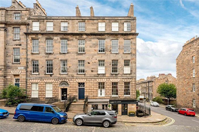 3 Bedroom Apartment For Sale In Dundonald Street, Edinburgh, Midlothian, EH3