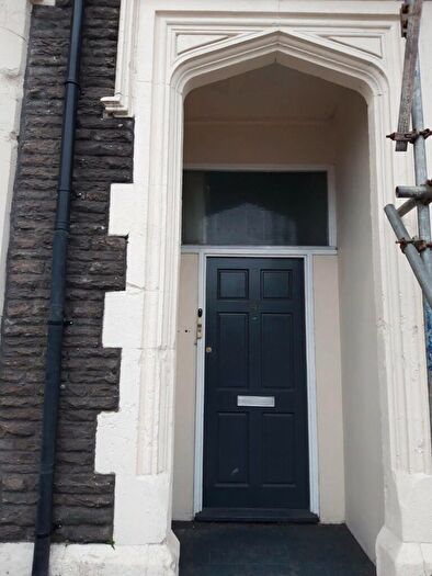 2 Bedroom Flat To Rent In Newport Road, Cardiff(City), CF24