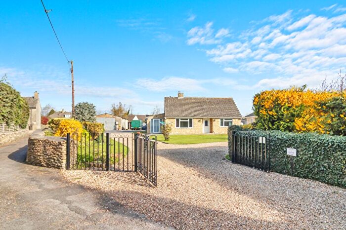 2 Bedroom Bungalow To Rent In Upper Up, South Cerney, Cirencester, Gloucestershire, GL7