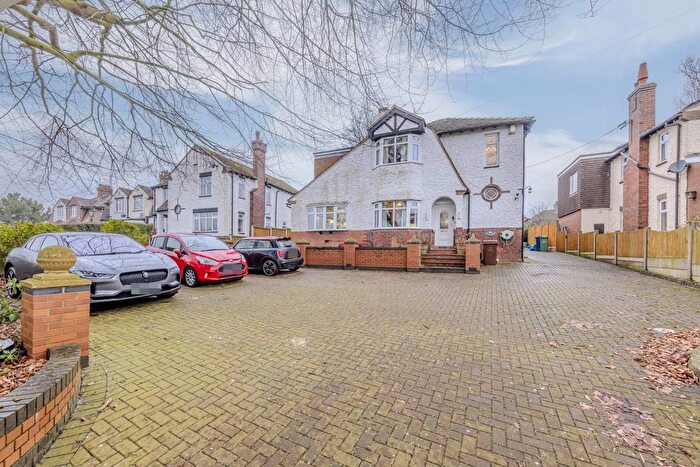 3 Bedroom Detached House For Sale In Meaford Road, Barlaston, ST12