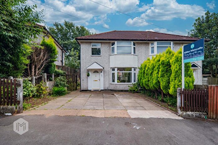 3 Bedroom Semi-Detached House For Sale In Ashley Avenue, Bolton, BL2