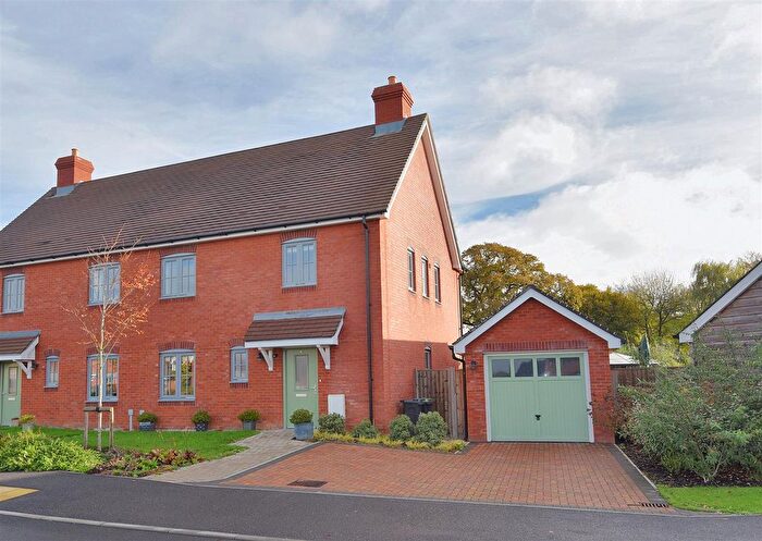 3 Bedroom Semi Detached House For Sale In Sutton View, Fontmell Magna, Shaftesbury, SP7