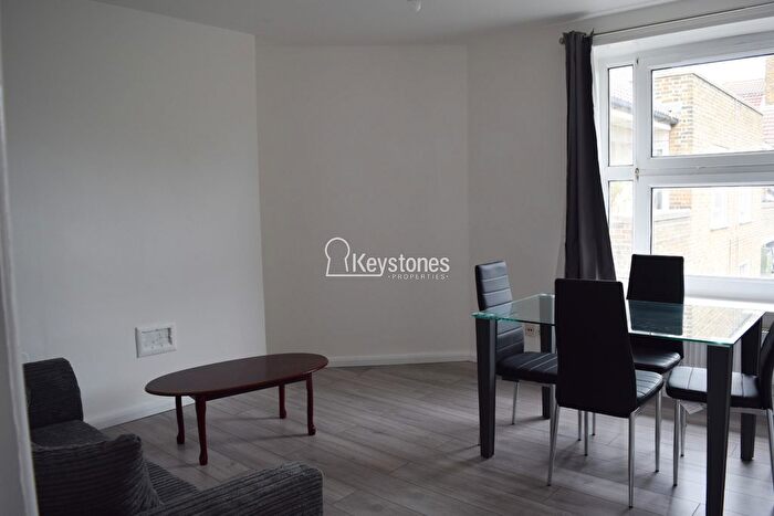 2 Bedroom Flat To Rent In Colville House, Waterloo Gardens, London, E2