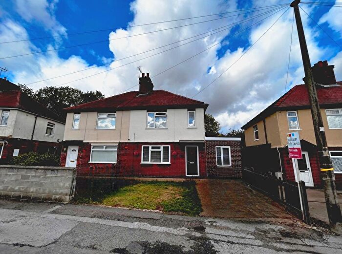 4 Bedroom Semi-Detached House For Sale In The Crescent, Sutton-In-Ashfield, NG17