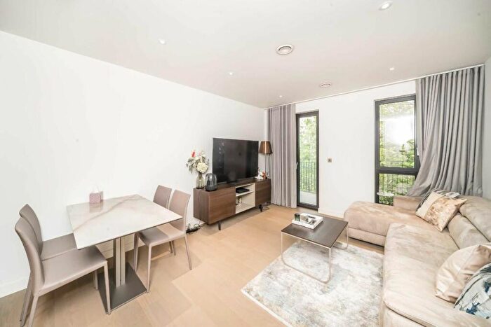 1 Bedroom Flat To Rent In Lyons Place, London, NW8