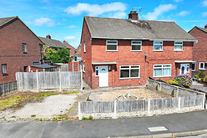 3 Bedroom Semi-Detached House To Rent In Bussel Road, Penwortham, PR1