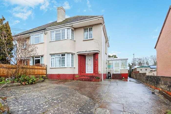 3 Bedroom Semi-Detached House For Sale In Blandford Road, Poole, Dorset, BH16