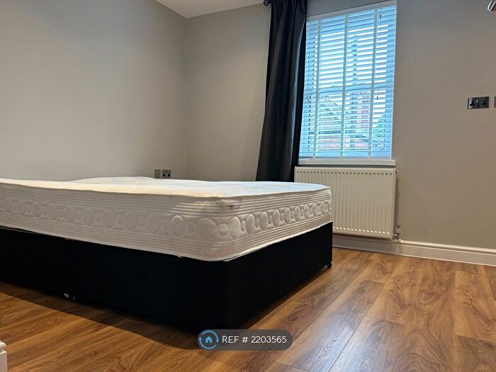 1 Bedroom Flat To Rent In Hasted Road, Charlton, SE7