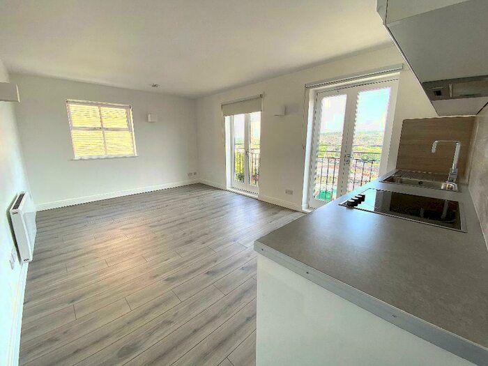 Flat To Rent In St Annes Court, Howard Place, Brighton, BN1