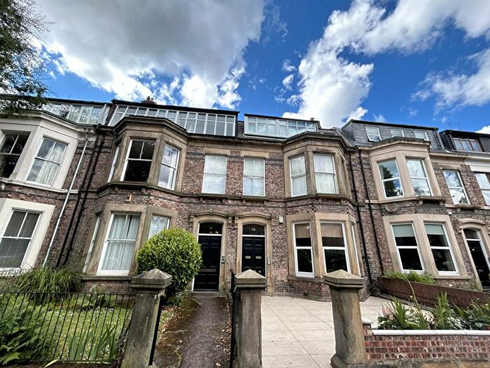 4 Bedroom Flat To Rent In Eskdale Terrace, Jesmond, Newcastle Upon Tyne, NE2