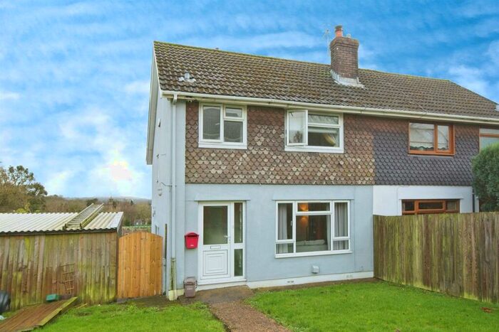 3 Bedroom Semi-Detached House For Sale In Orchard Farm Estate, Trevethin, Pontypool, NP4