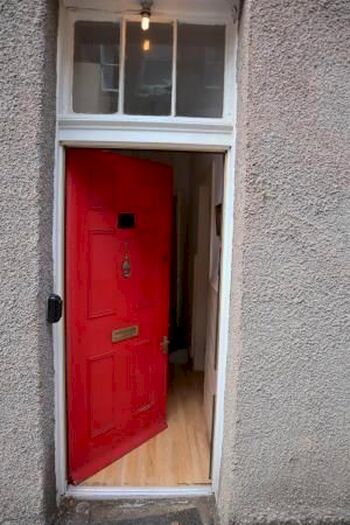 1 Bedroom Flat To Rent In Kirk Street, Edinburgh, EH6