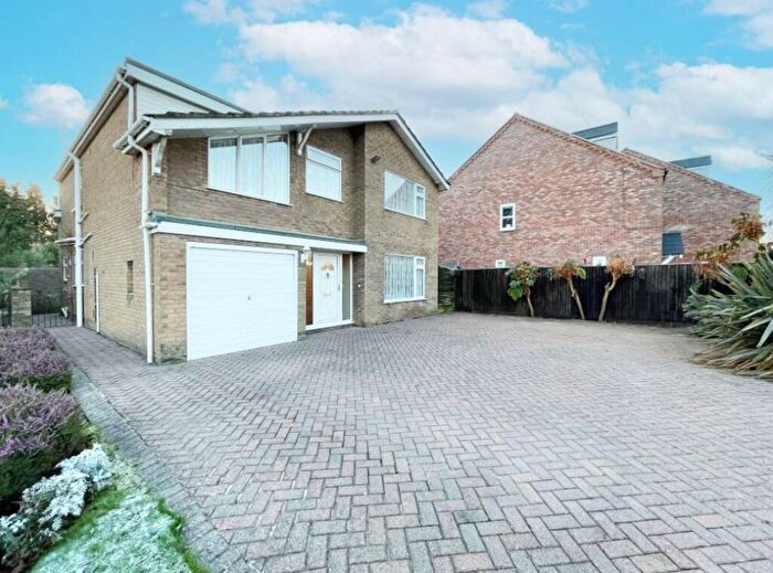 6 Bedroom Detached House For Sale In Osier Road, Spalding, PE11