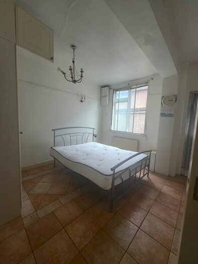 Studio To Rent In Sheepcote Road, Harrow, Greater London, HA1