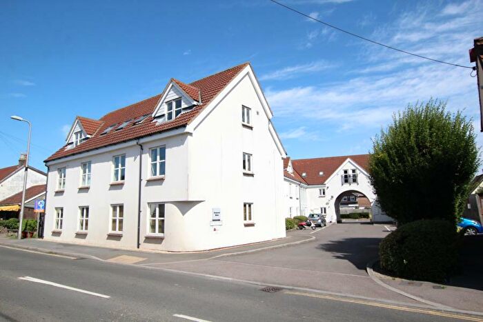 1 Bedroom Flat To Rent In Somerset Mews - Portishead High Street, BS20