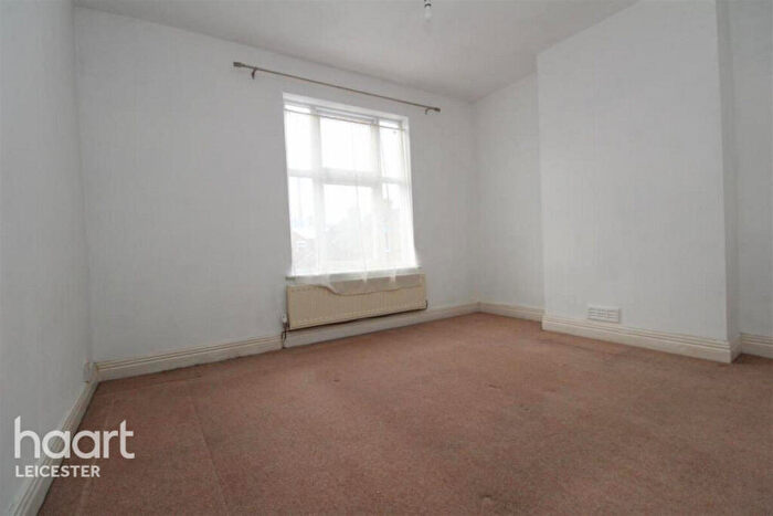 2 Bedroom Terraced House To Rent In Dartford Road, Leicester, LE2