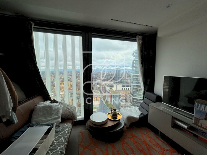1 Bedroom Flat To Rent In Chronicle Tower, London, EC1V