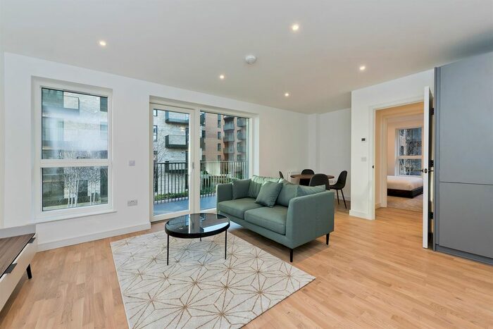 2 Bedroom Flat To Rent In Arber House, The Green Quarter UB1